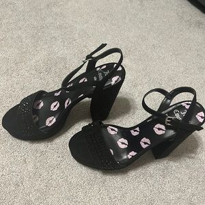 Juicy couture bedazzled black heels
